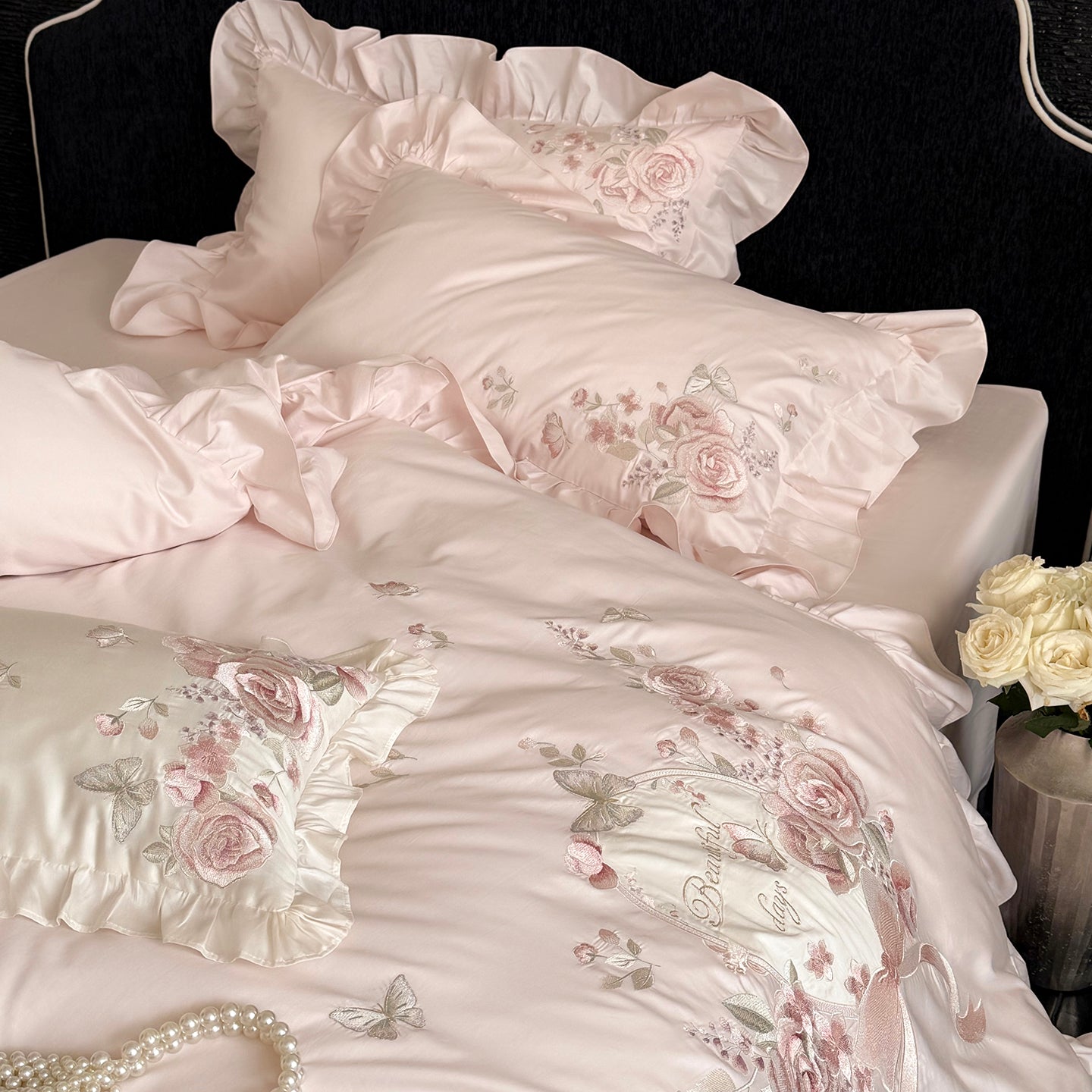 The Beaux Jours Set