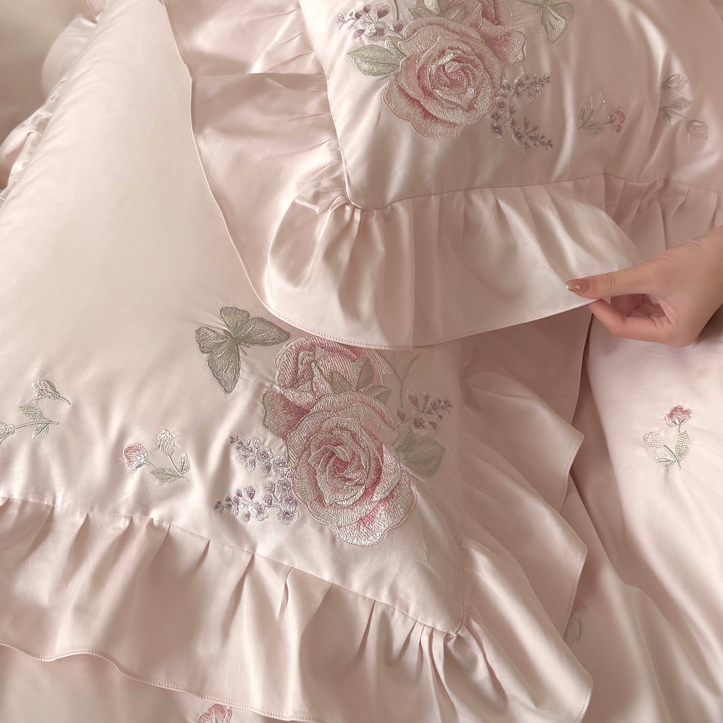 The Beaux Jours Set